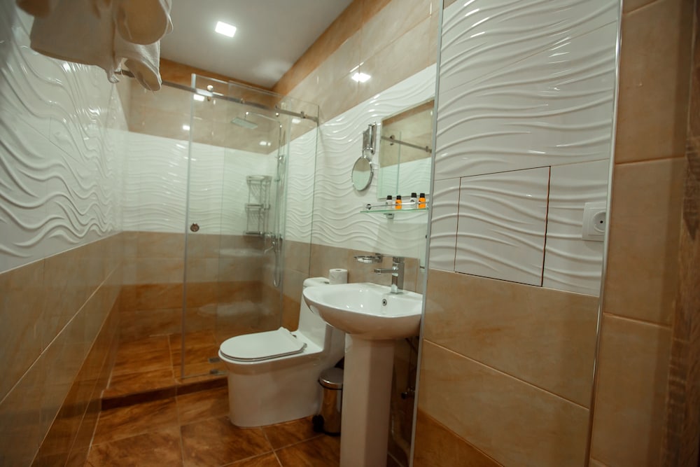 ADA Hotel Tashkent 53/58