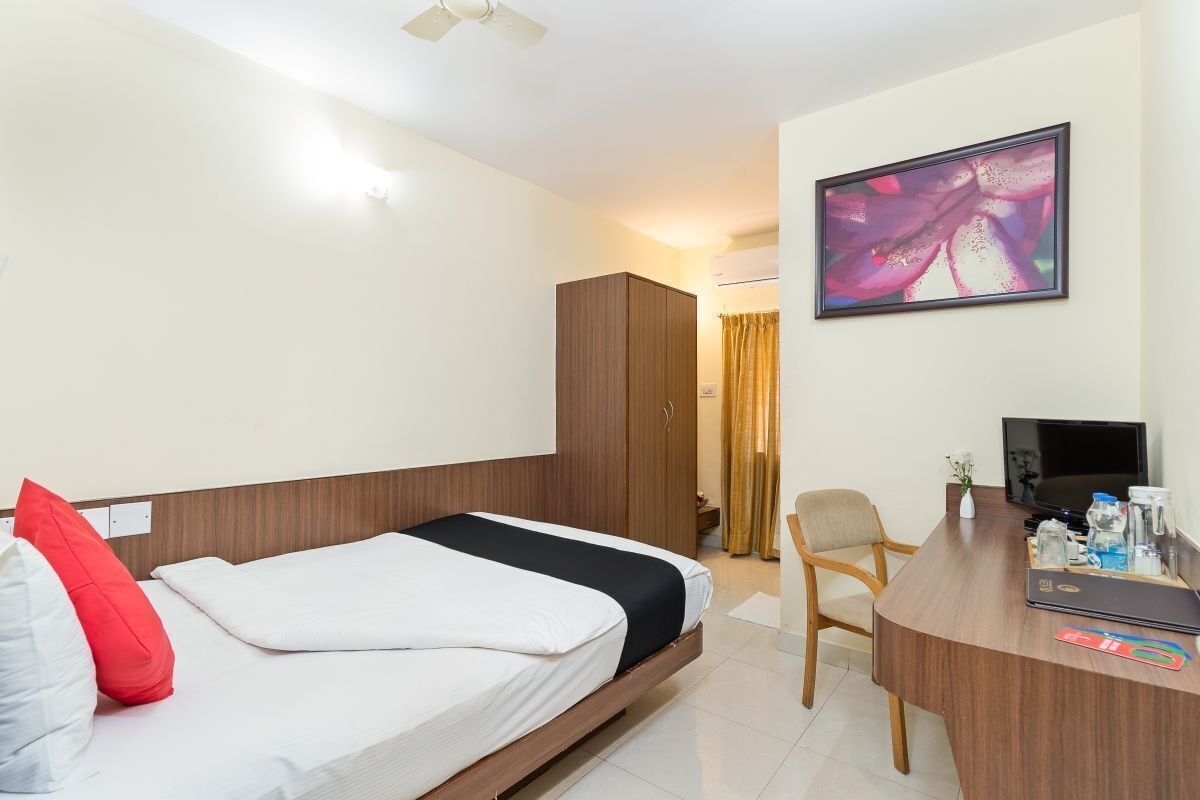 1 BEDROOM, ECONOMY, STUDIO