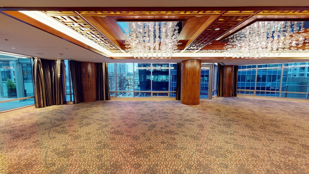 Hyatt Vancouver Downtown Alberni 56/63
