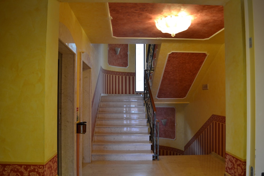 Valle Rossa 19/36