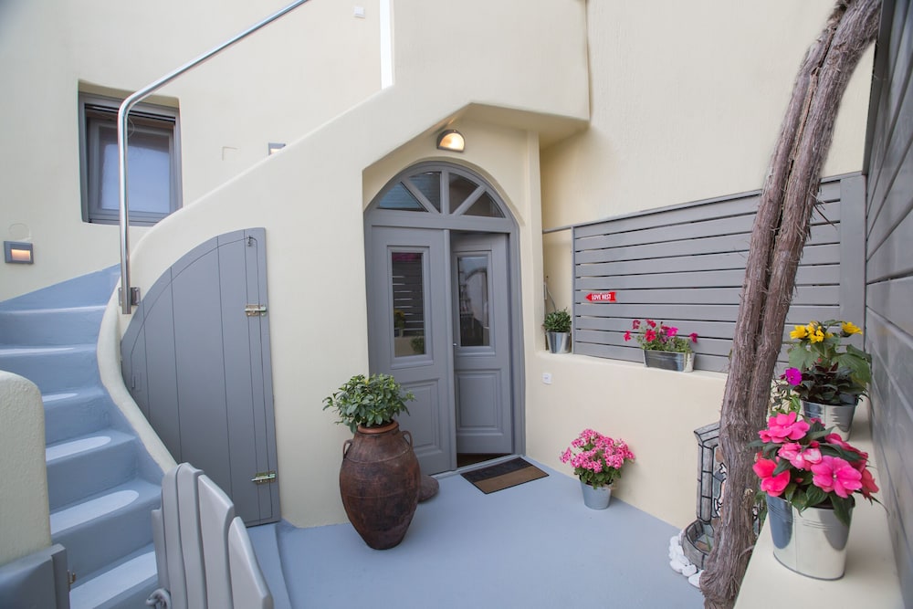 Love Nest Villa 16/32