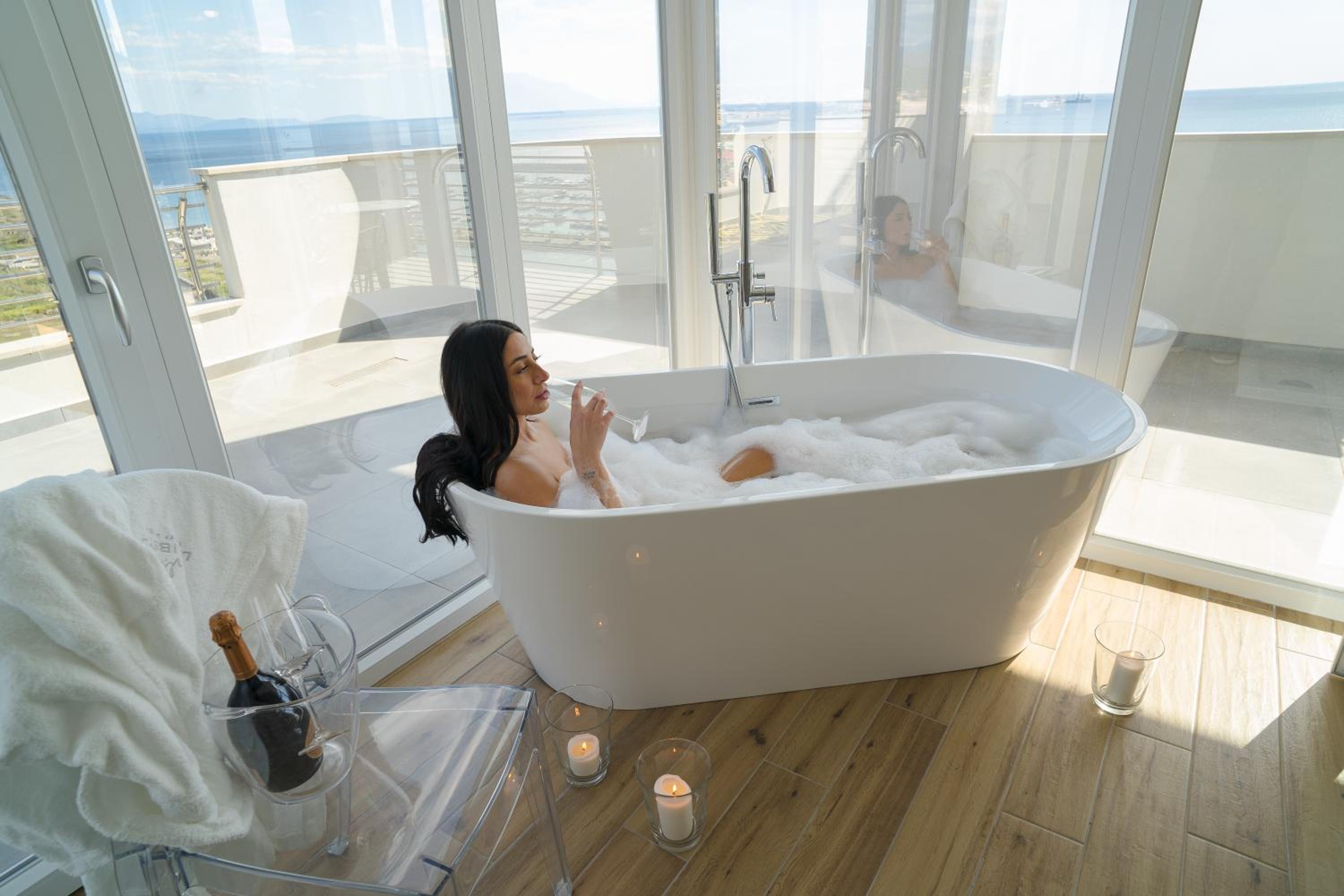 B&B Lilibeth Luxury Suites - Marina D'Arechi 11/24