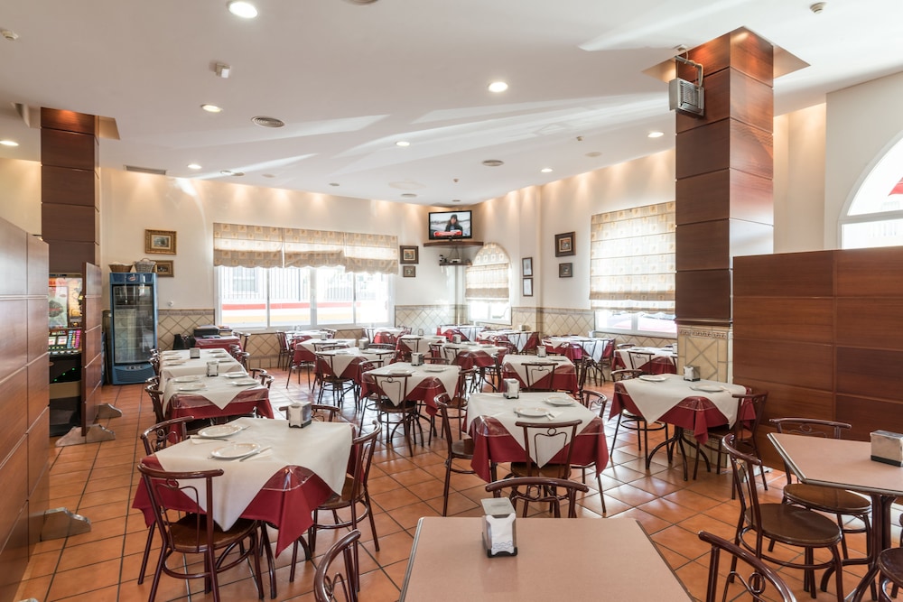 Hotel Romerito 48/65