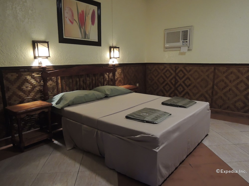 Loves Beach And Dive Resort 12/37