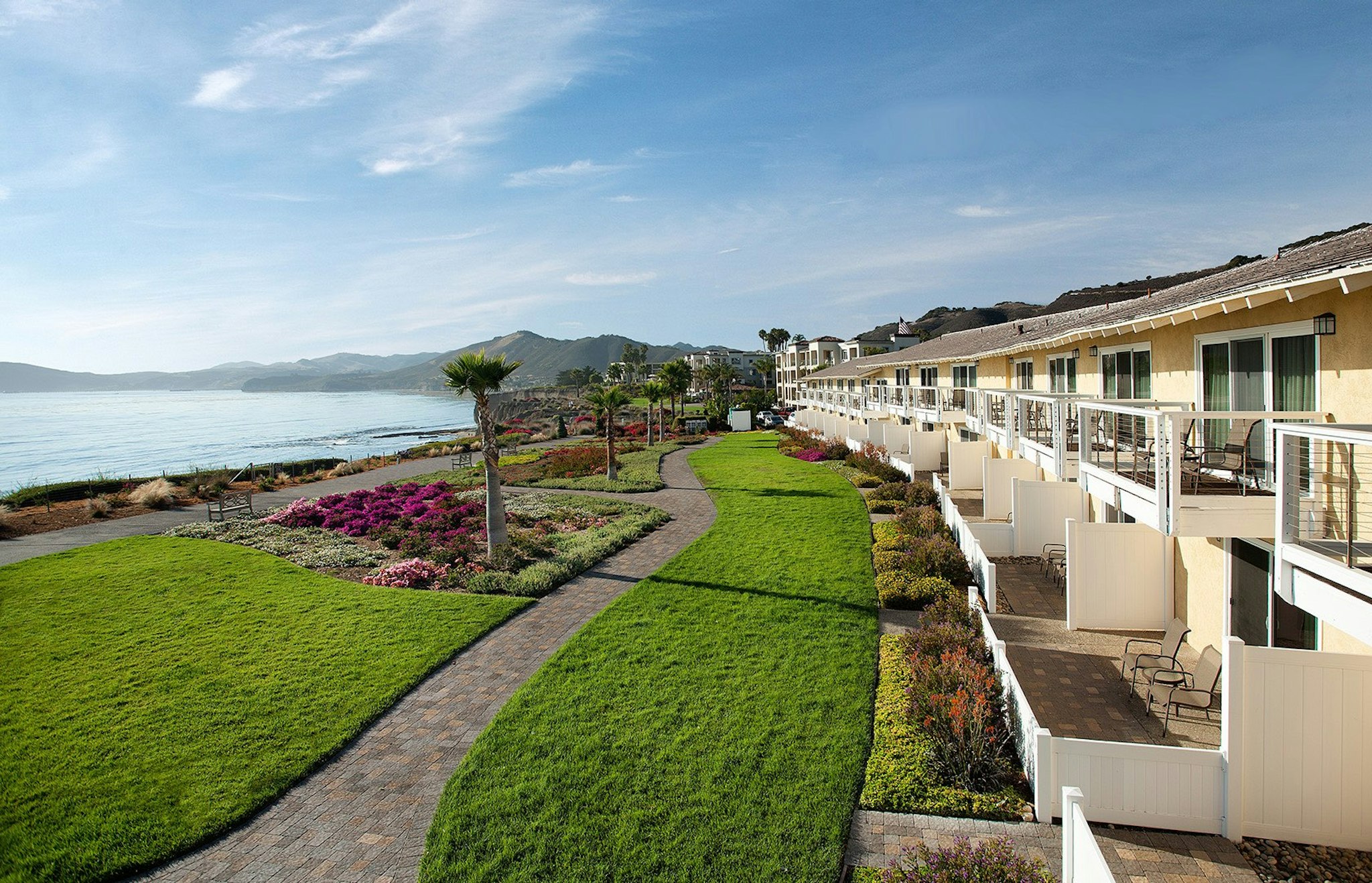 Spyglass Inn 37/38