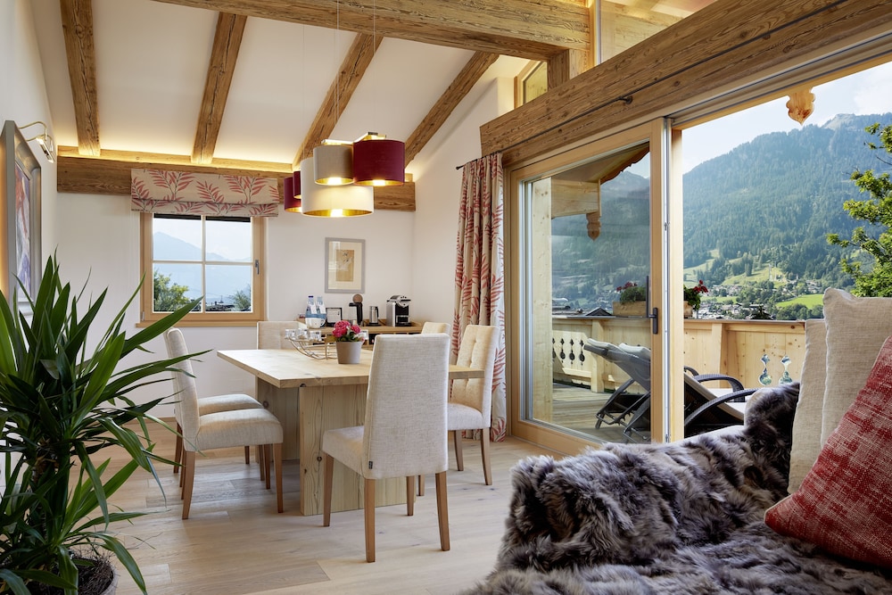 Tennerhof Luxury Chalets 27/50