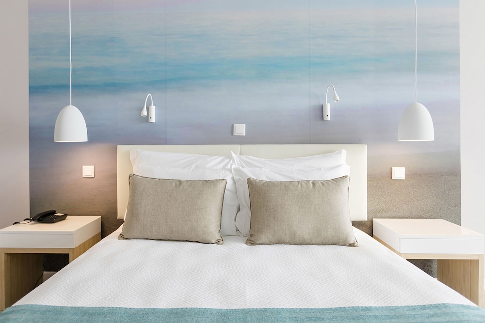 Hotel Arribas 13/66