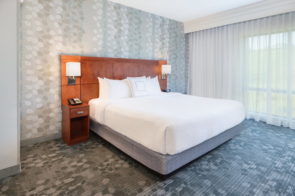 Room at Courtyard Pittsburgh Washington Meadow Lands, WASHINGTON - PA