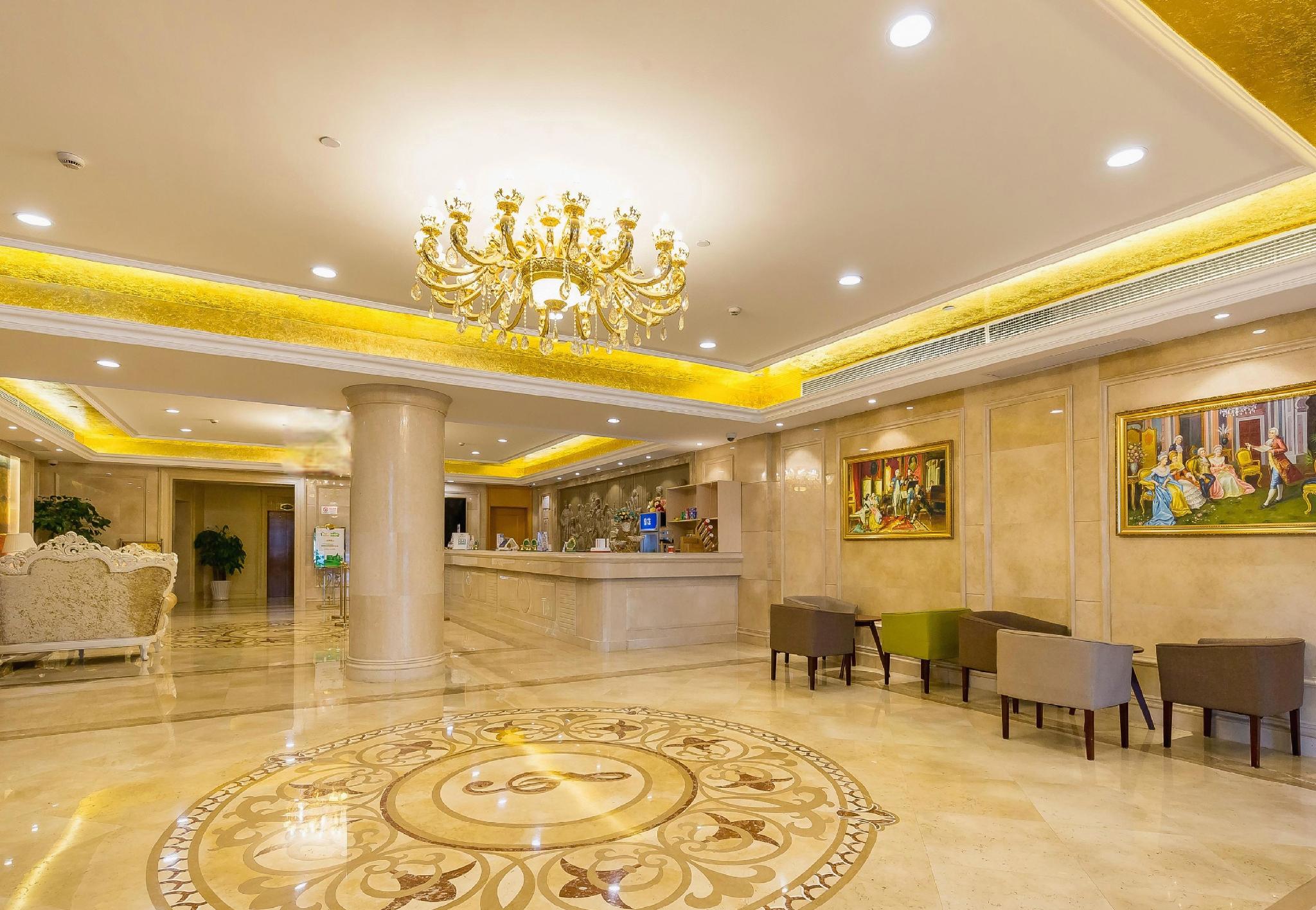 Vienna Hotel Shanghai International Tourist Resort Xiuyan Road Metro Station Bra 6/36