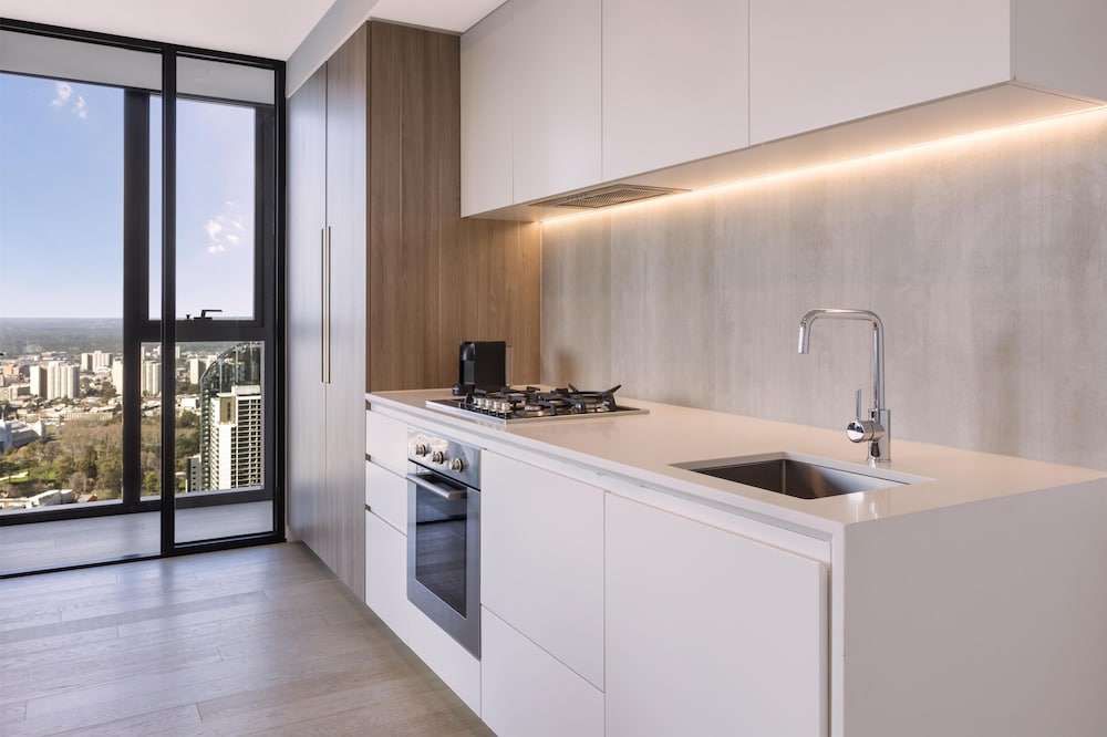 Avani Melbourne Central Residences 12/76