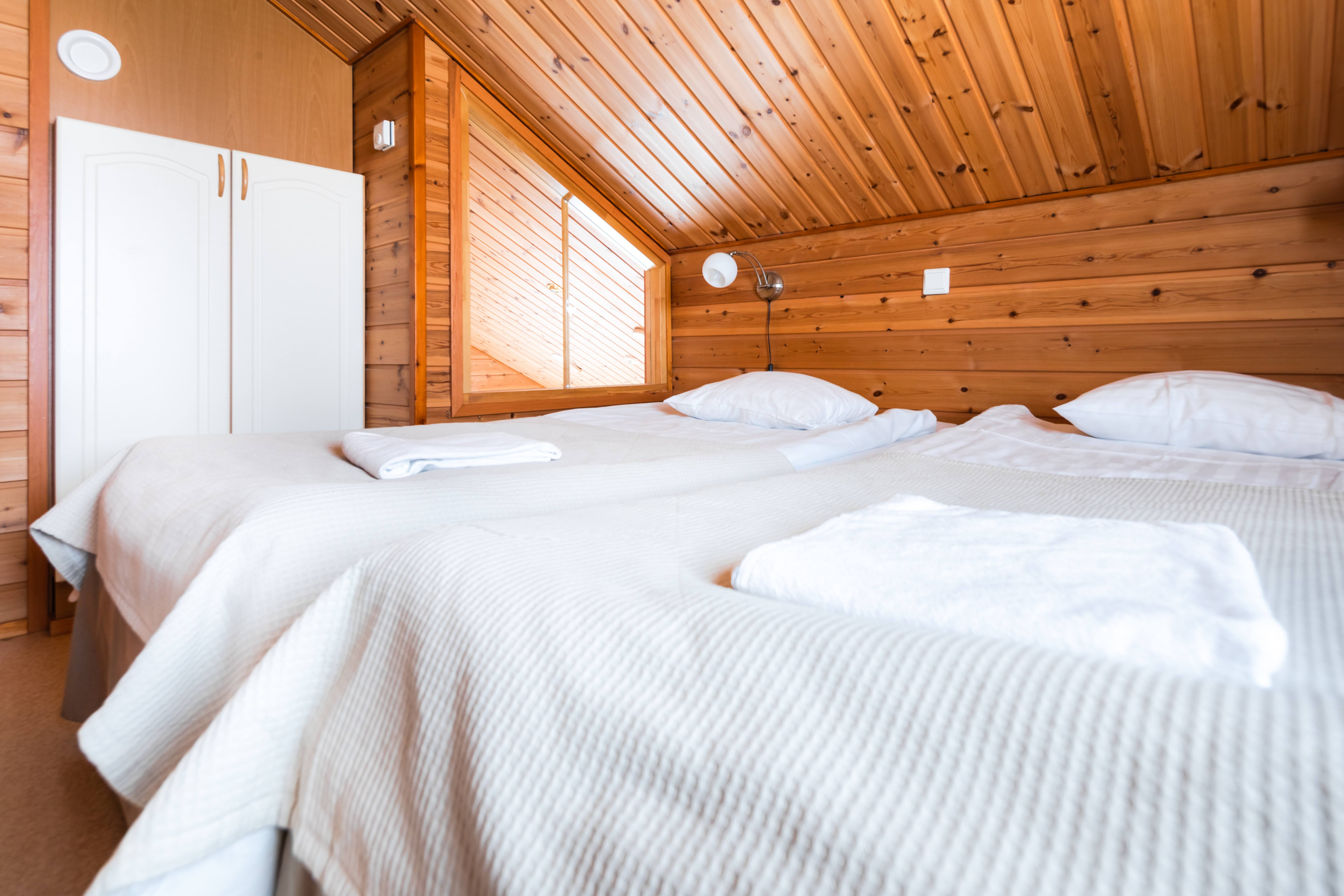 SUPERIOR, CHALET