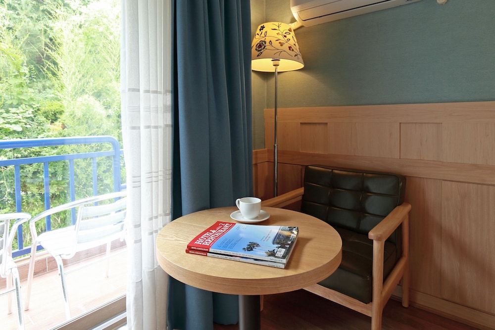 Benikea Swiss Rosen Hotel 46/71