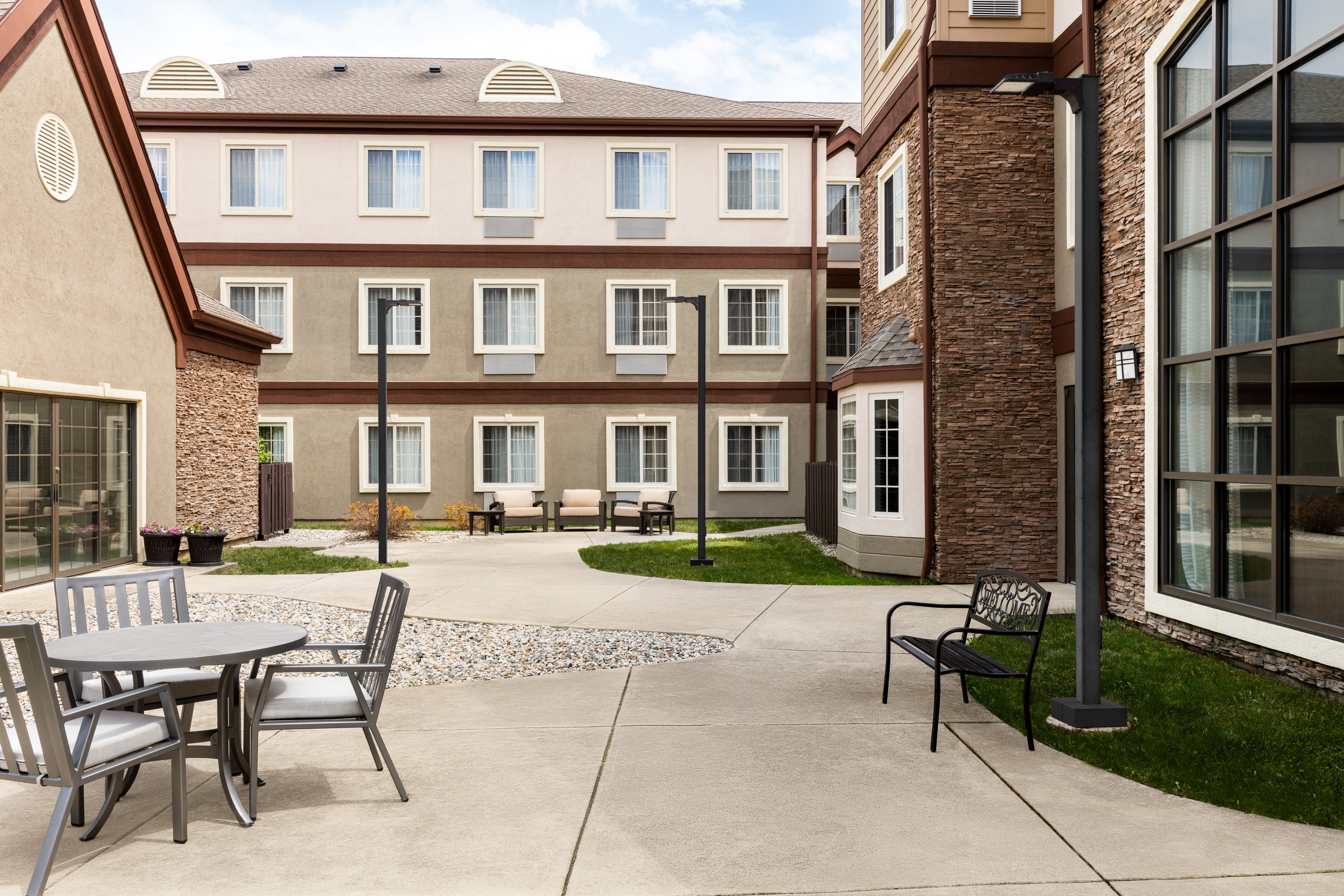 Staybridge Suites Fort Wayne 37/59