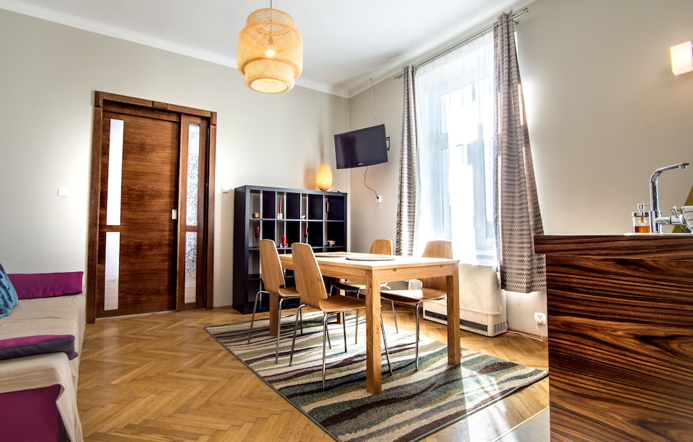 Platinum Aparthotel 47/73