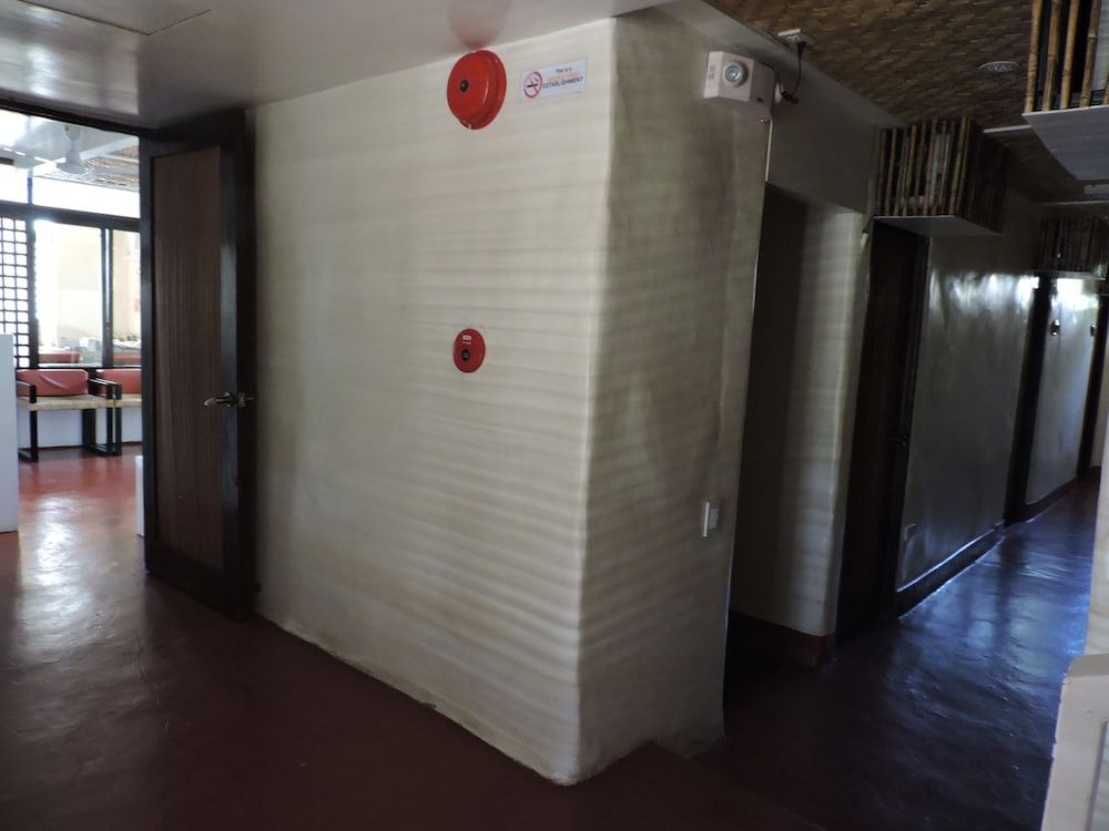 Orange Mangrove Pension House by SMS Hospitality 36/60