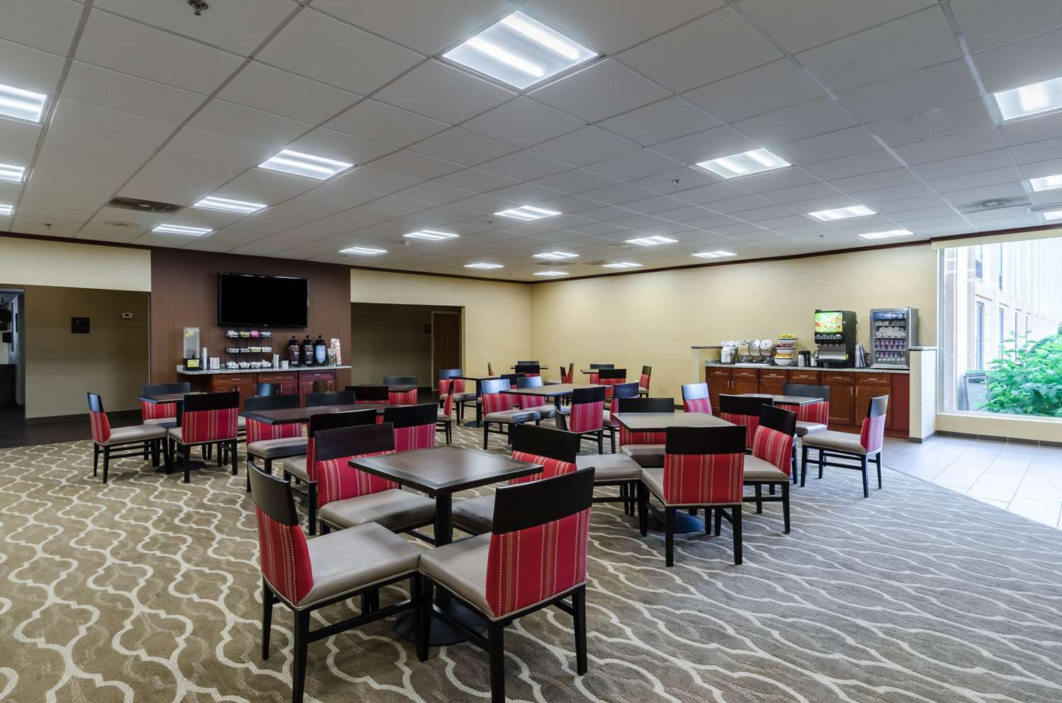 Comfort Inn Randolph - Boston 23/29