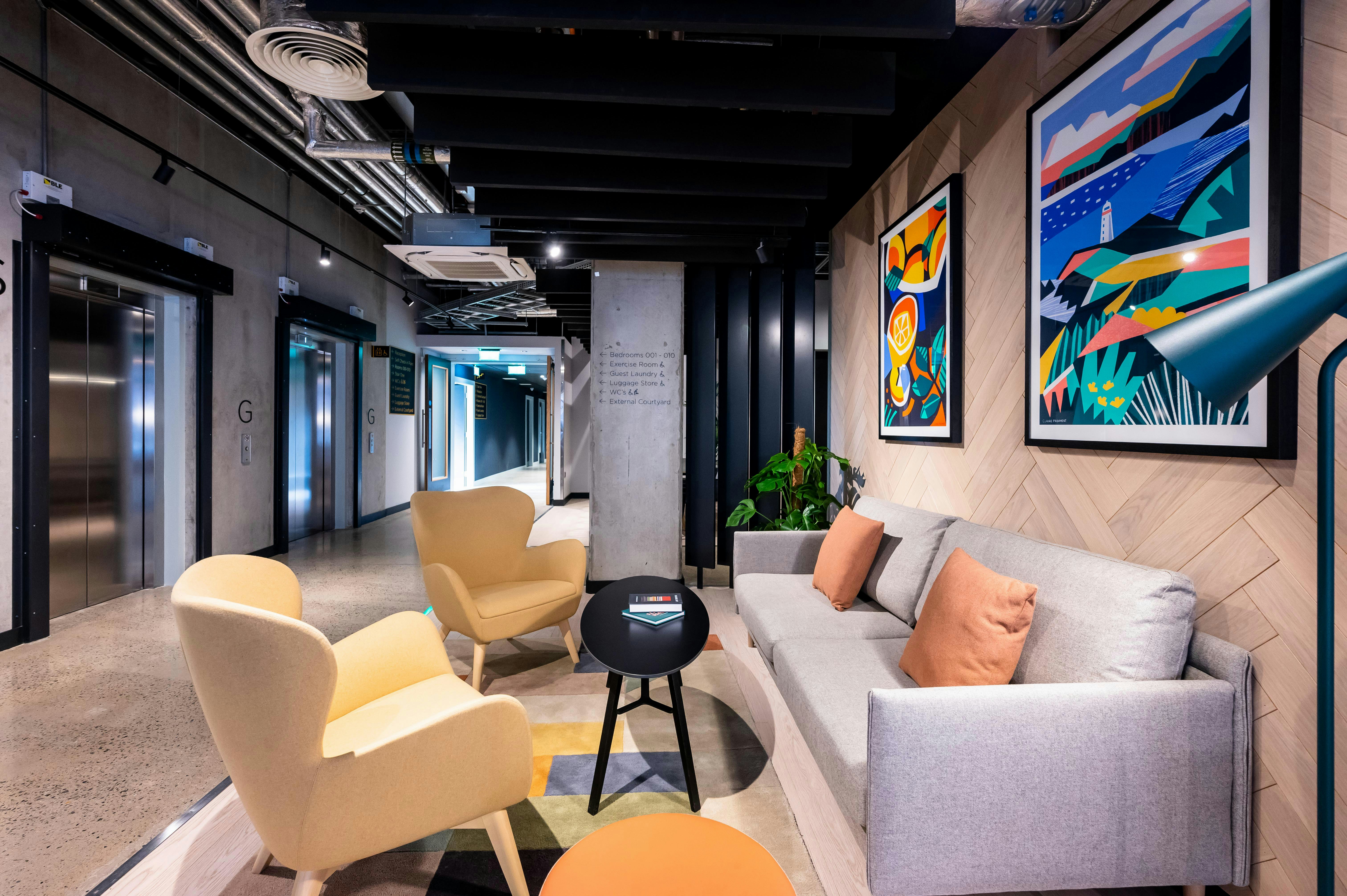 Staycity Aparthotels Tivoli 31/47