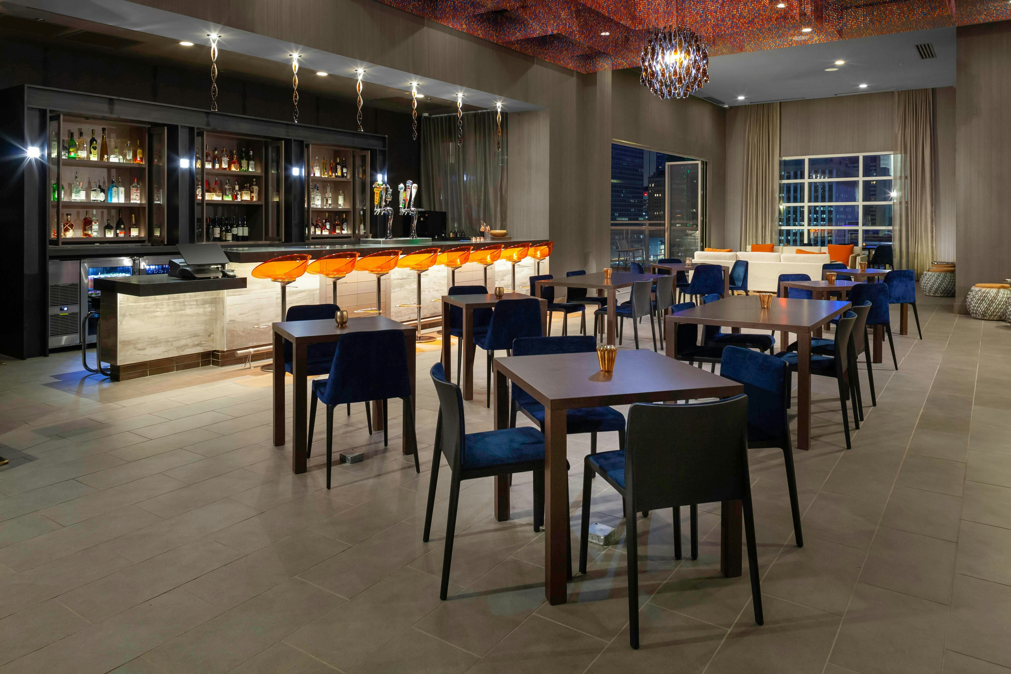 Courtyard By Marriott Dallas Downtown Reunion District 25/45