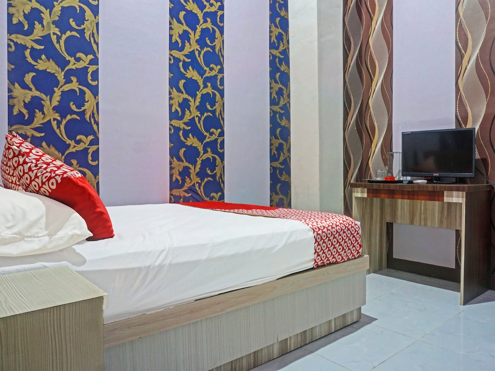 Collection O 91488 Hotel Lingkarsut Jeneponto 8/16