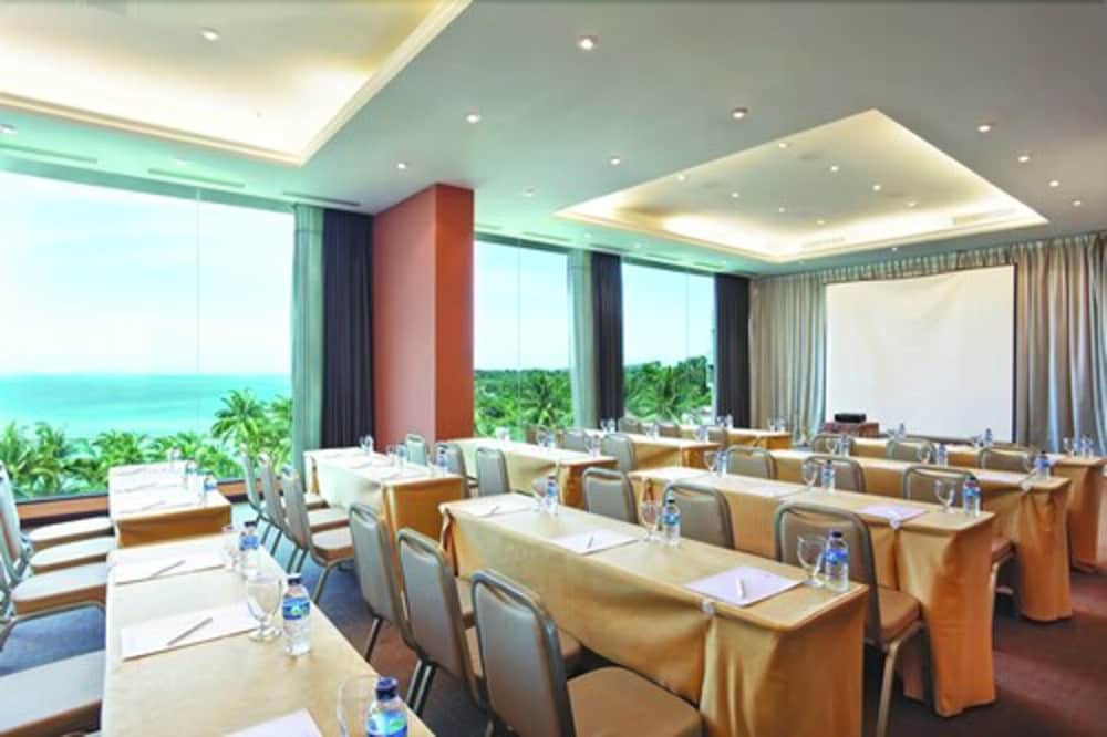 Batam View Beach Resort 55/68