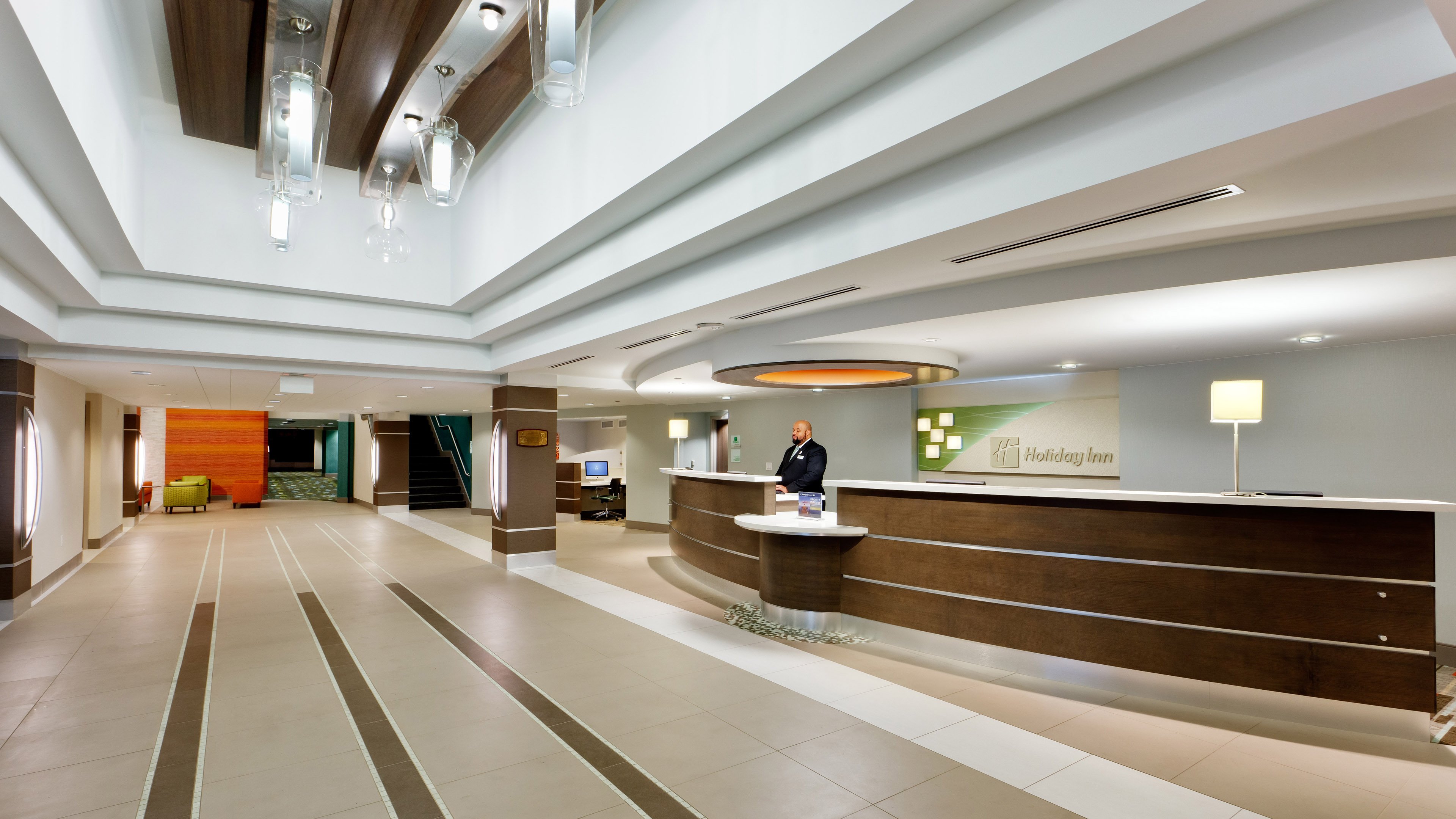 Holiday Inn San Antonio-Riverwalk 16/65