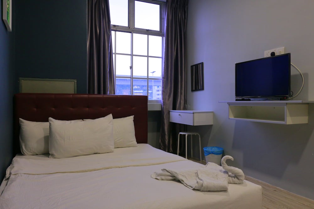 The B'hotel Kajang 18/40