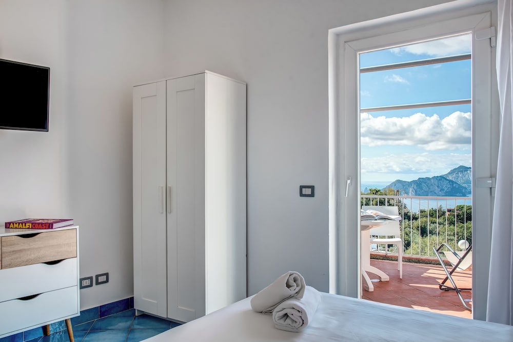 1 Bedroom, Superior, Double or Twin Bed, Sea View, Terrace