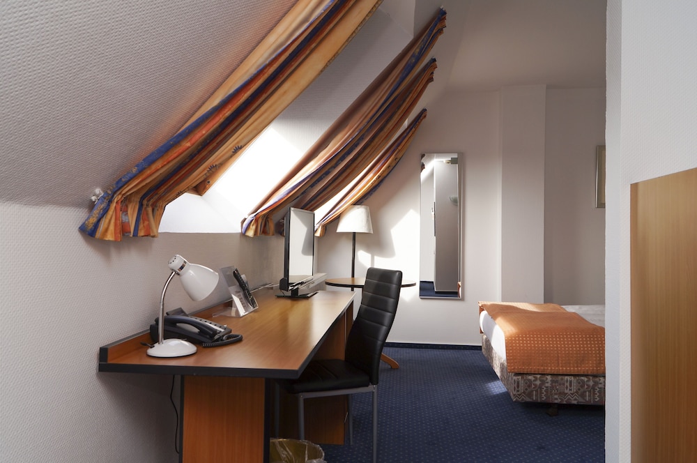 Trip Inn Kongresshotel Rodgau 55/70