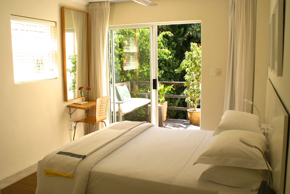 Cape Standard Guest House 23/59