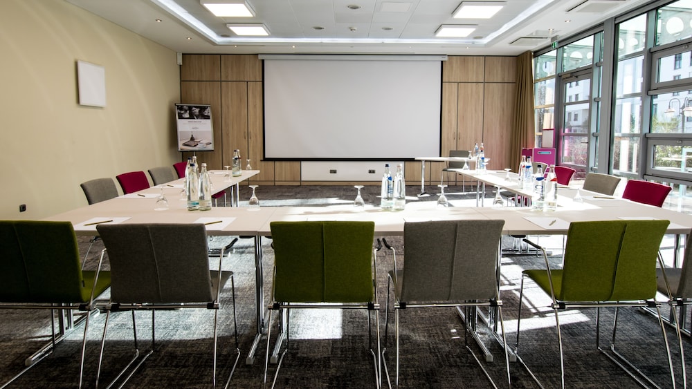 MERCURE HOTEL AND RESIDENZ FRANKFURT MESSE 72/82