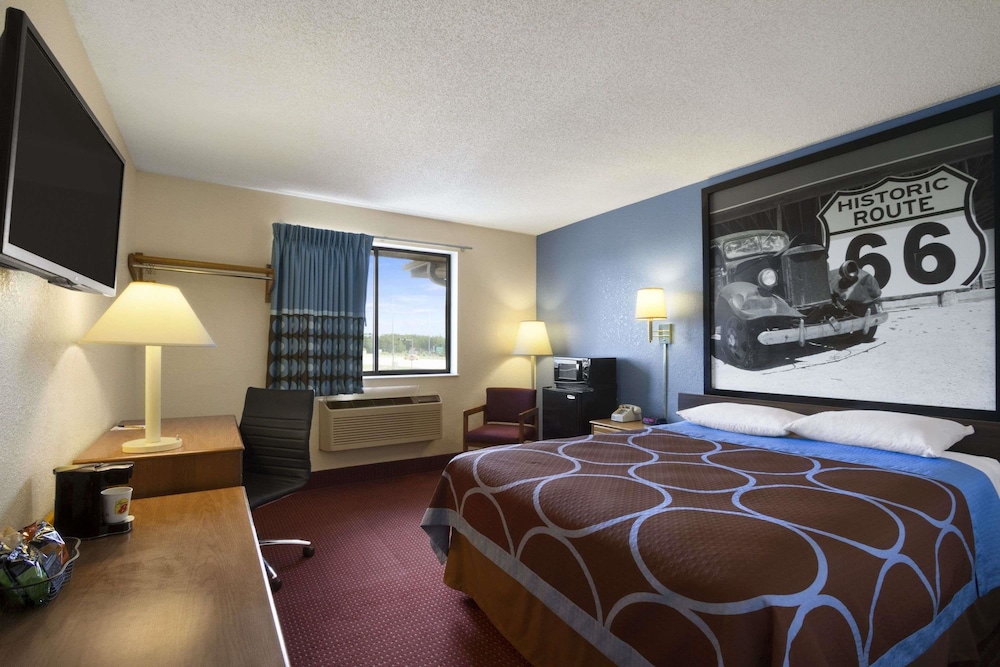 Super 8 by Wyndham Cuba 7/29