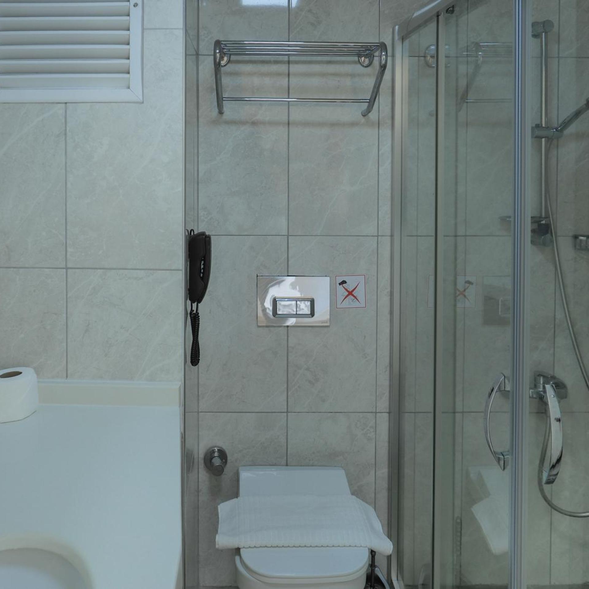 Halici 1 Hotel 54/55
