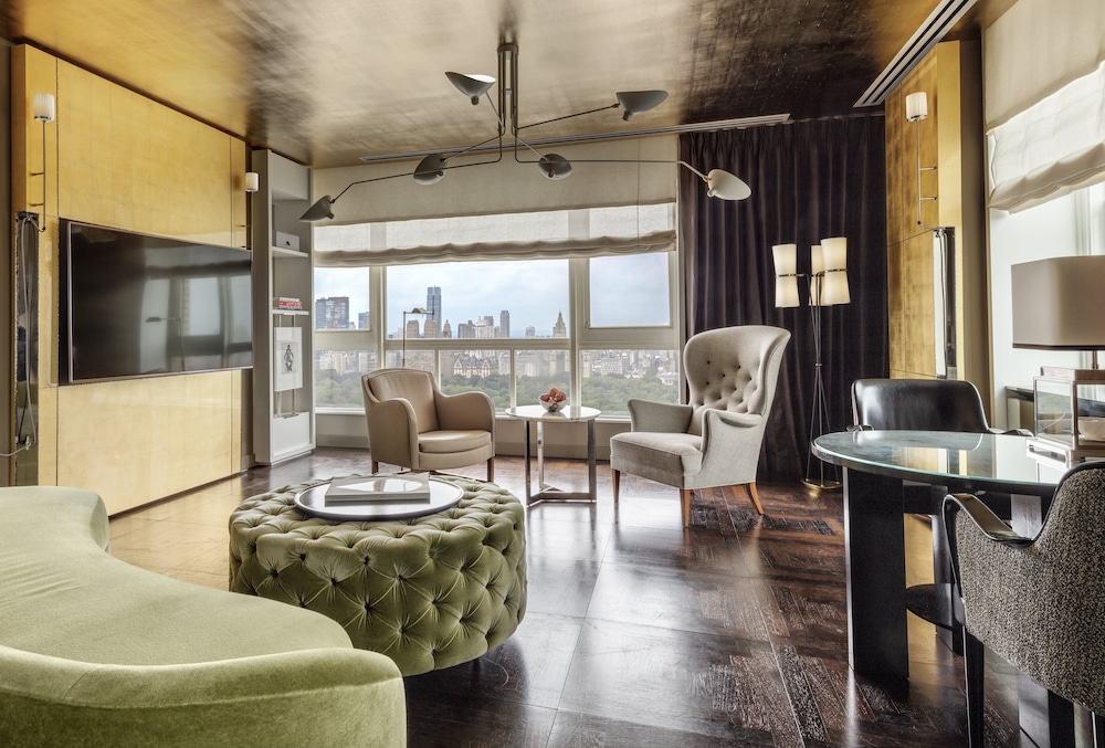 The Carlyle, A Rosewood Hotel 49/71