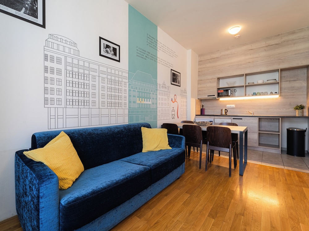 EA ApartHotel Melantrich 27/47