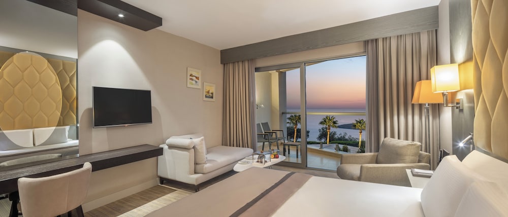 Elexus Hotel Resort & SPA & Casino 8/50