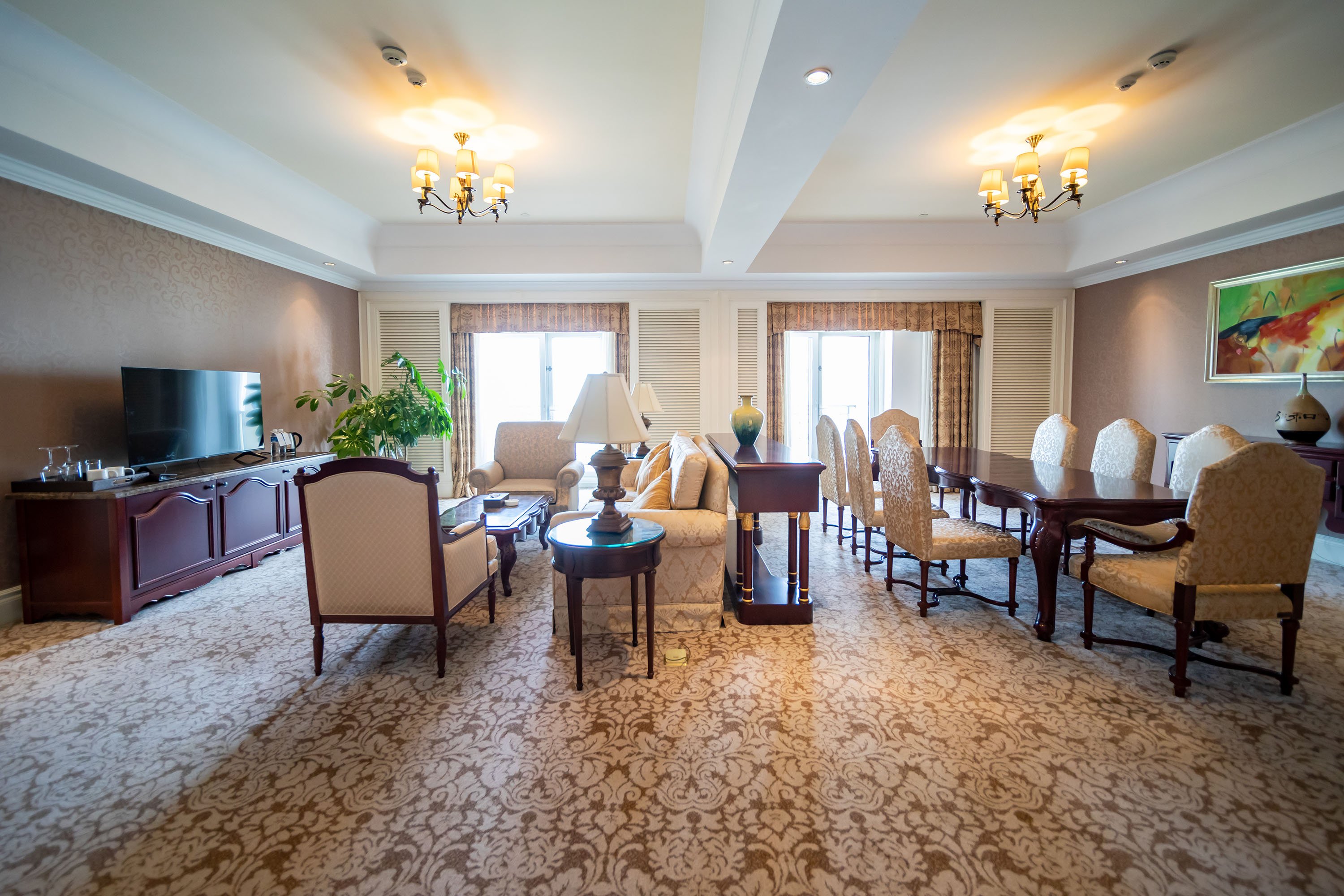Crowne Plaza Qingdao Ocean Spring Resort 24/50