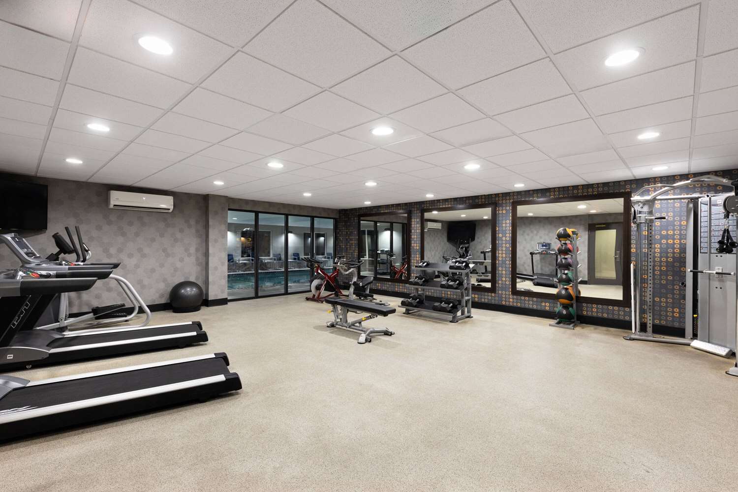 La Quinta Inn & Suites by Wyndham Kennewick 36/63