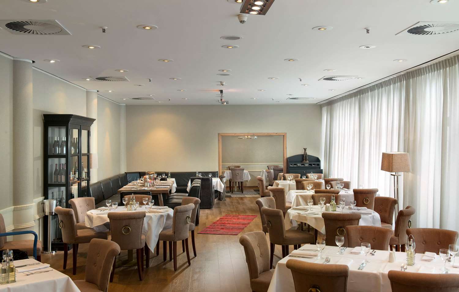Wyndham Hannover Atrium 22/25