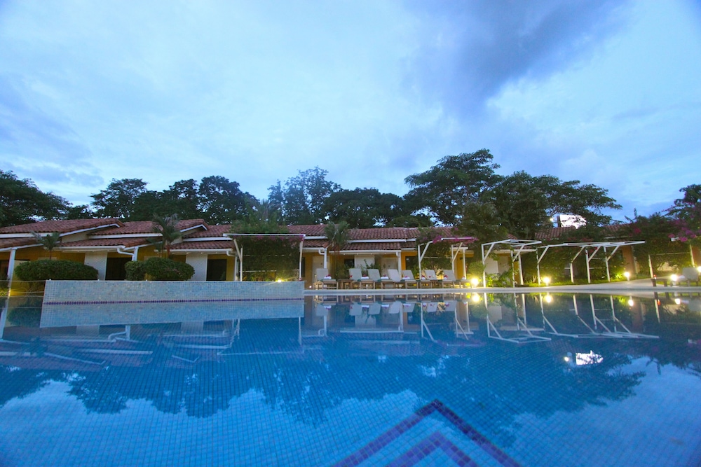 Seis Playas Hotel 2/50