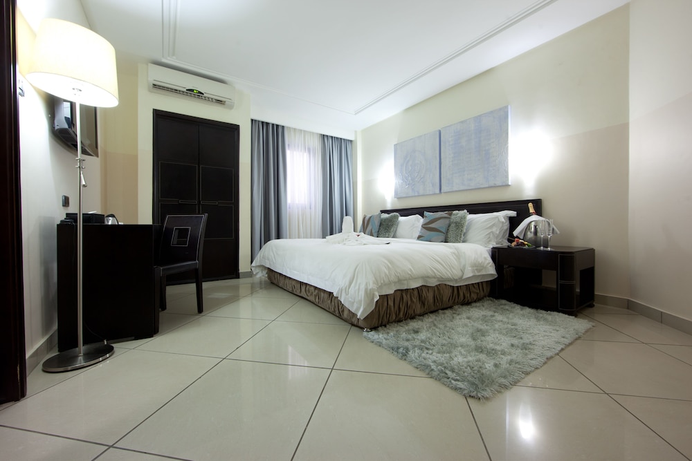 Oak Plaza East Airport Hotel 17/47