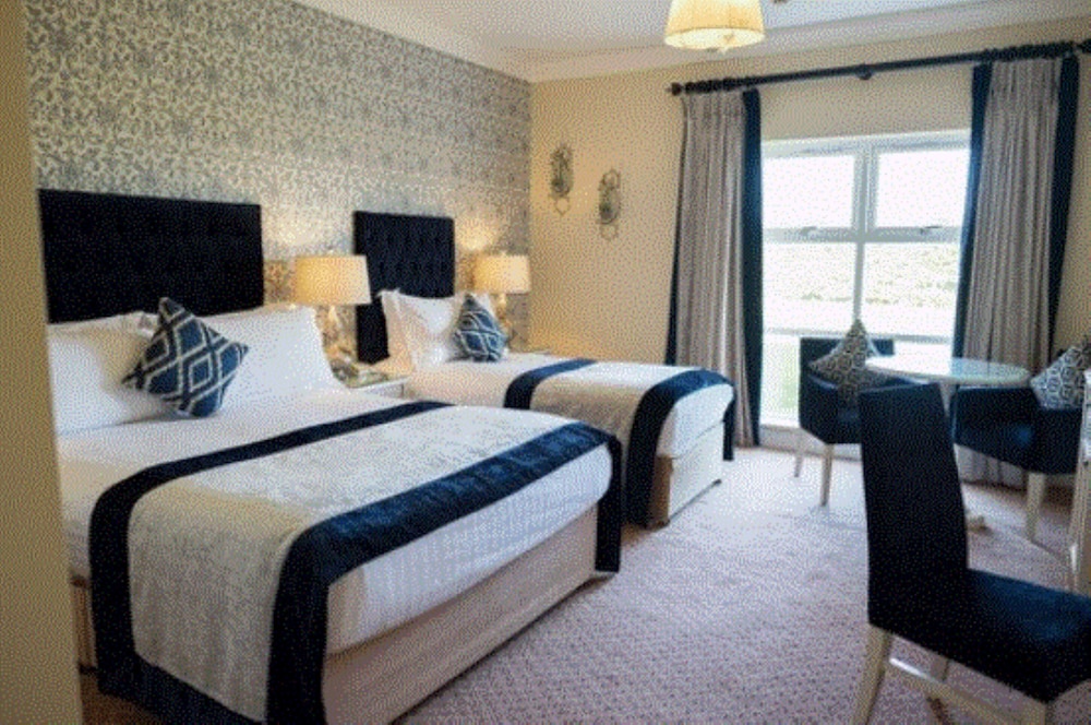 Clanard Court Hotel 15/66
