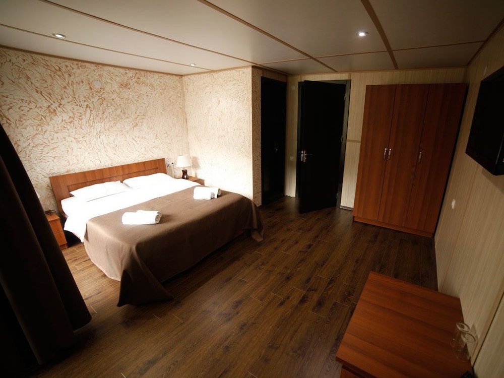 Hotel Banguriani 9/20
