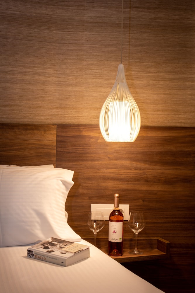 Metropole Urban Hotel 26/68