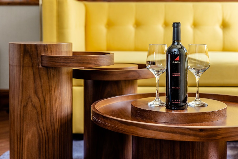 Chateau Merrimack Resort & Spa 8/19