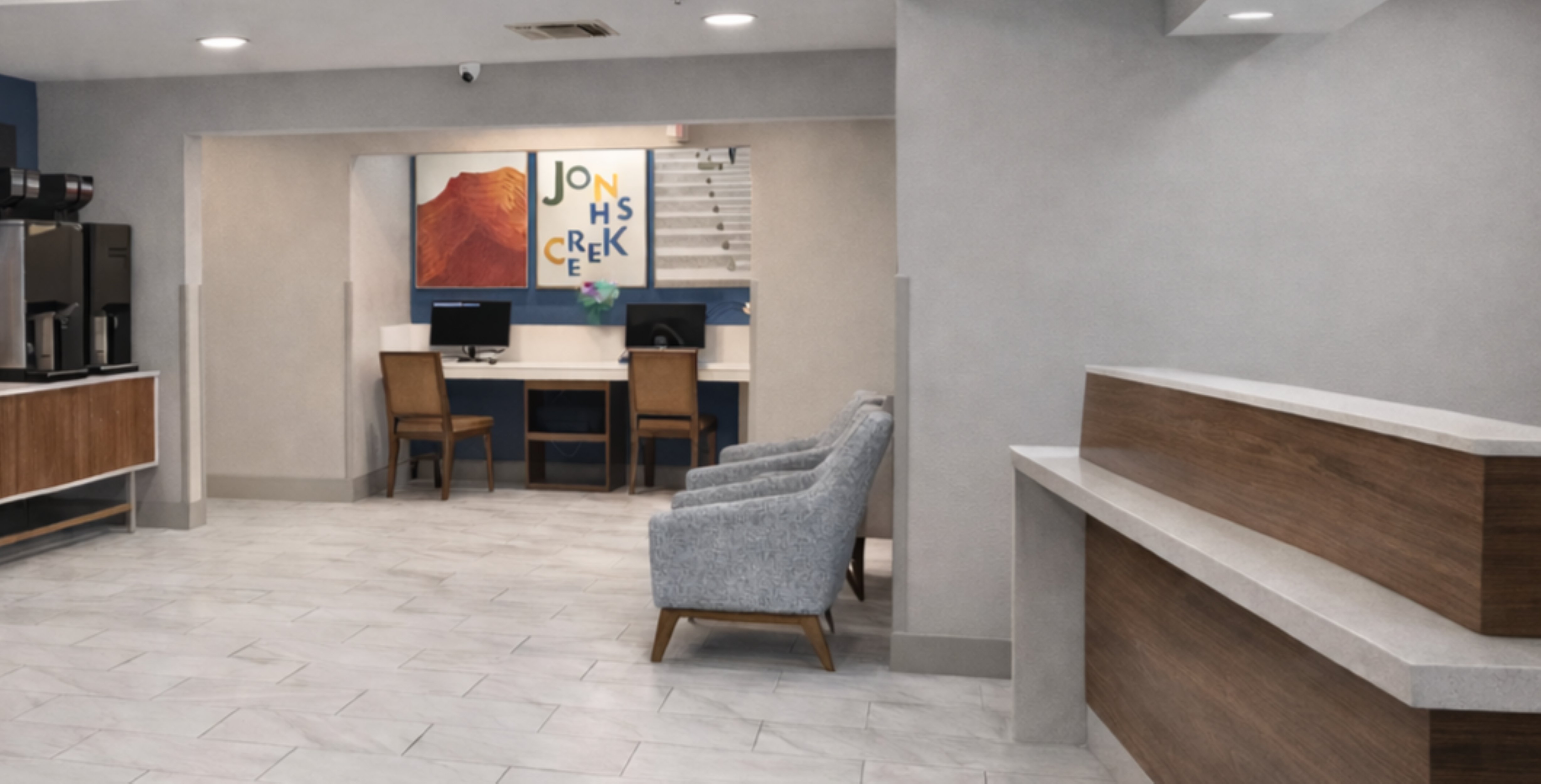 Holiday Inn Express & Suites Pierre-Fort Pierre 10/50
