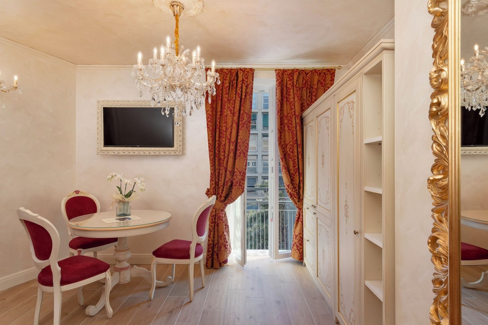 Relais Empire 62/69