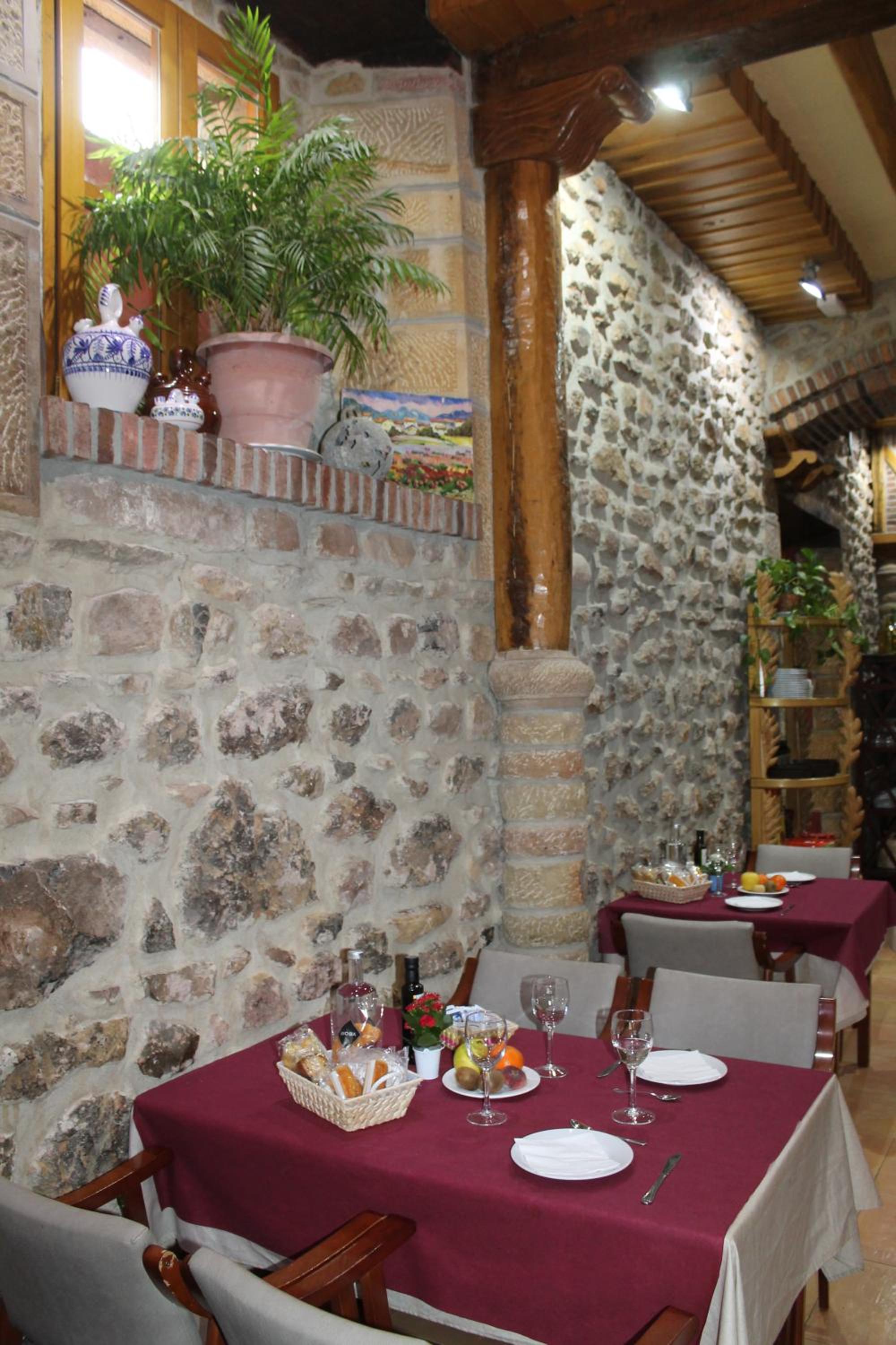 Hotel San Roque 45/57