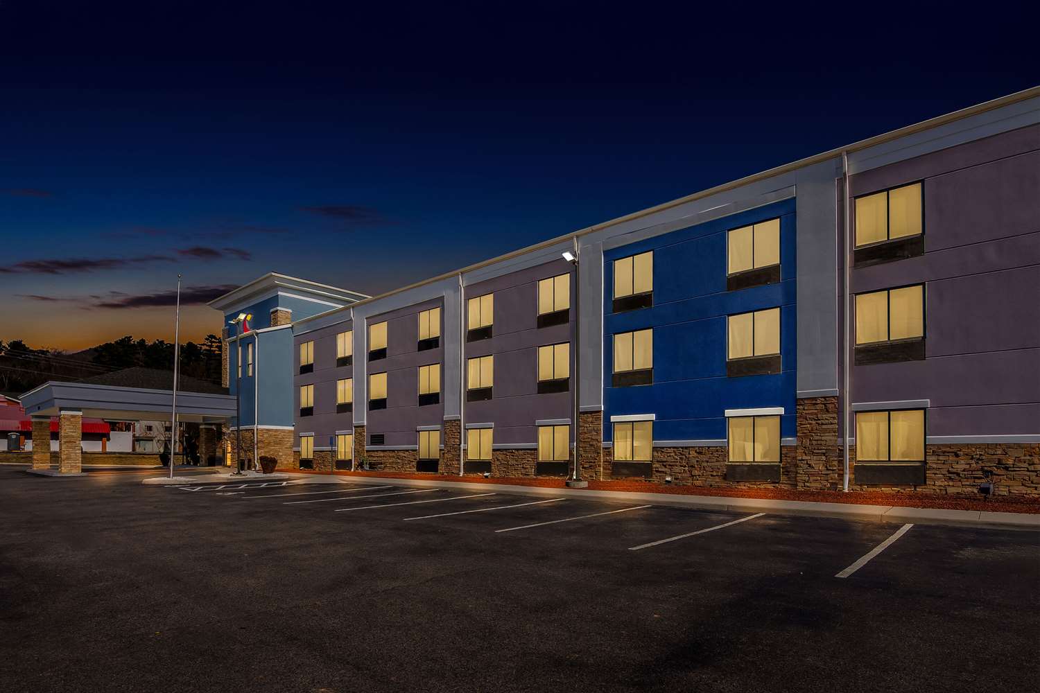 Comfort Suites Salem Roanoke I 81 3/24