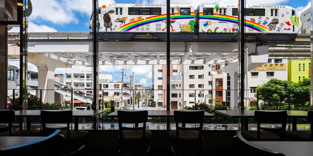Hotel Azat Naha 63/69