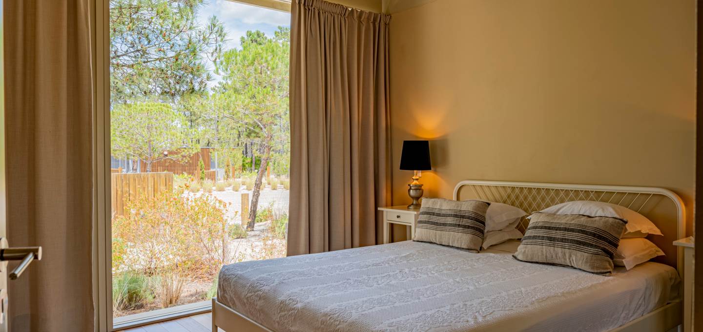3 Bedrooms, Villa